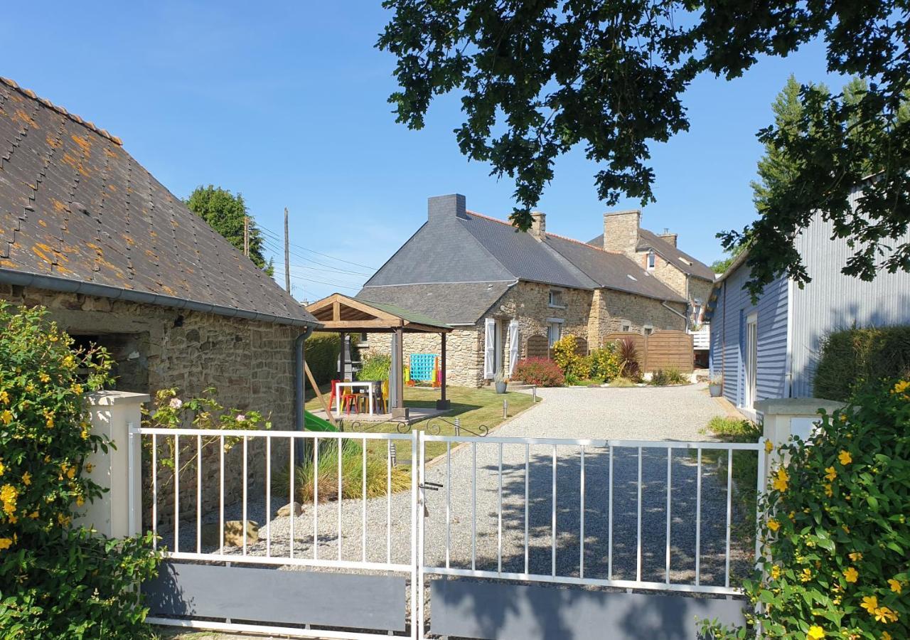 Charming Traditional 2-Bed Cottage Near Plémet Exteriör bild